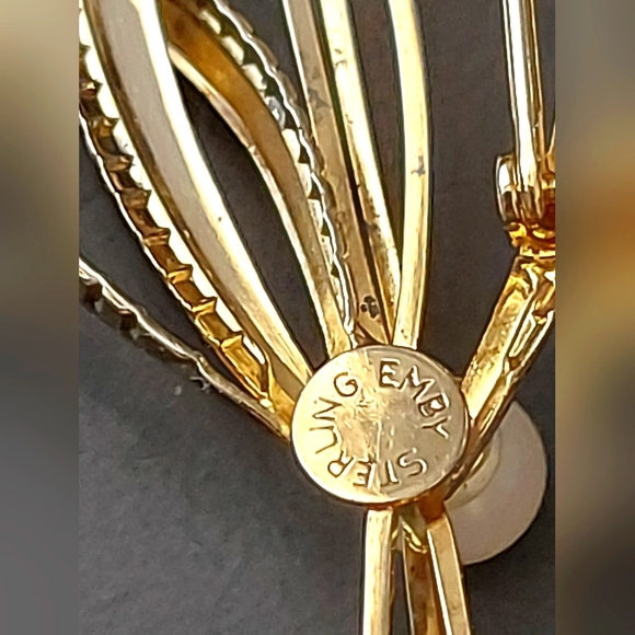 Emby Brooch and Earrings, 40's Brooch and Earring Set, Gold Over Sterling Silver - Picture 7 of 9